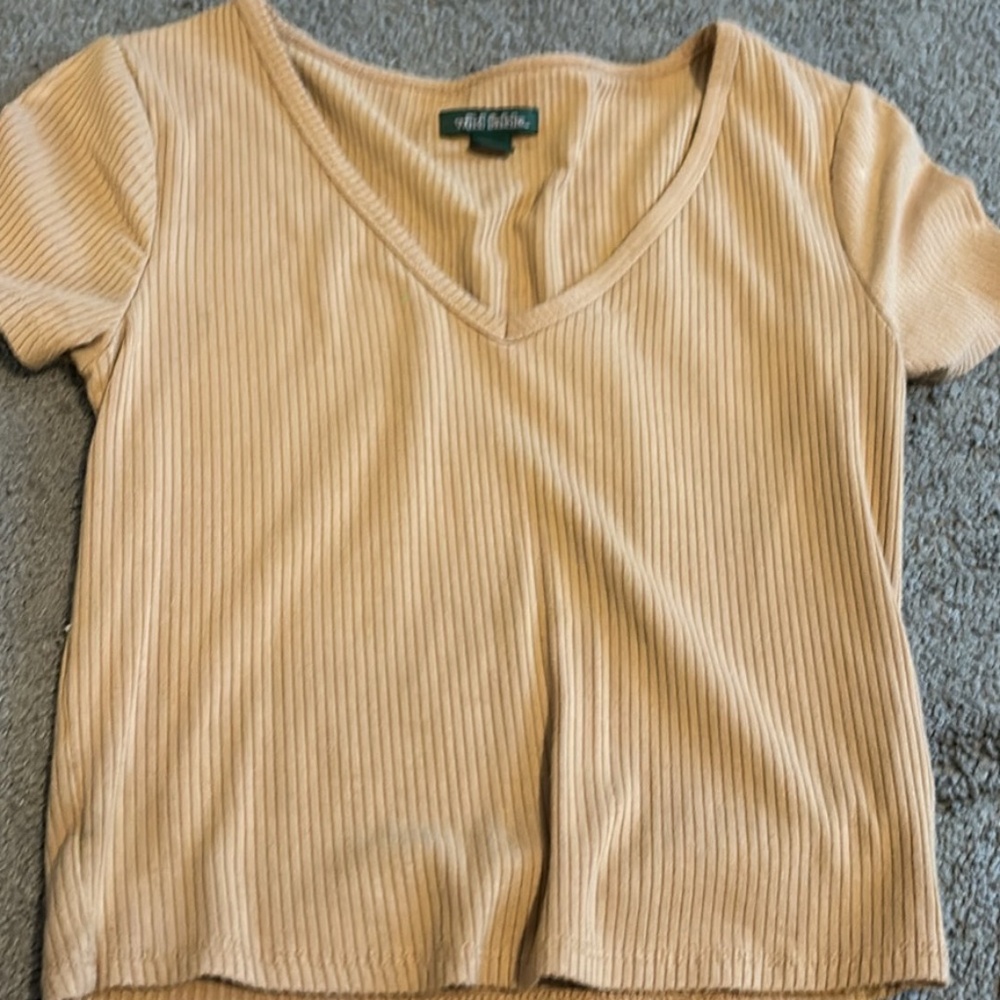 v neck